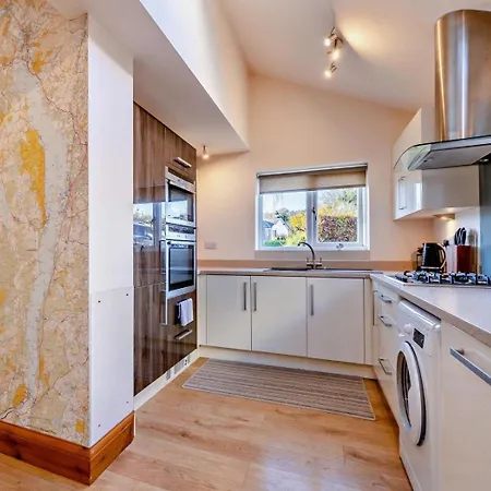Prázdninový dům 3 Bed In Oc-llh08 *