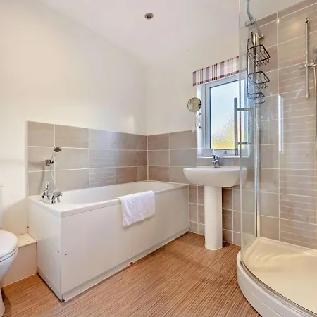 3 Bed In Oc-llh08 *